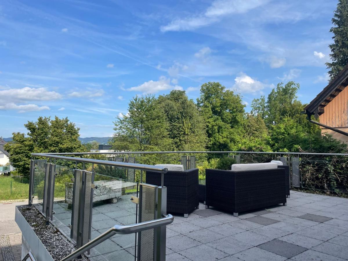 Fewo Boho 110 Qm Mit Bergblick 3 Min Bahnhof Apartment Laufen Exterior photo